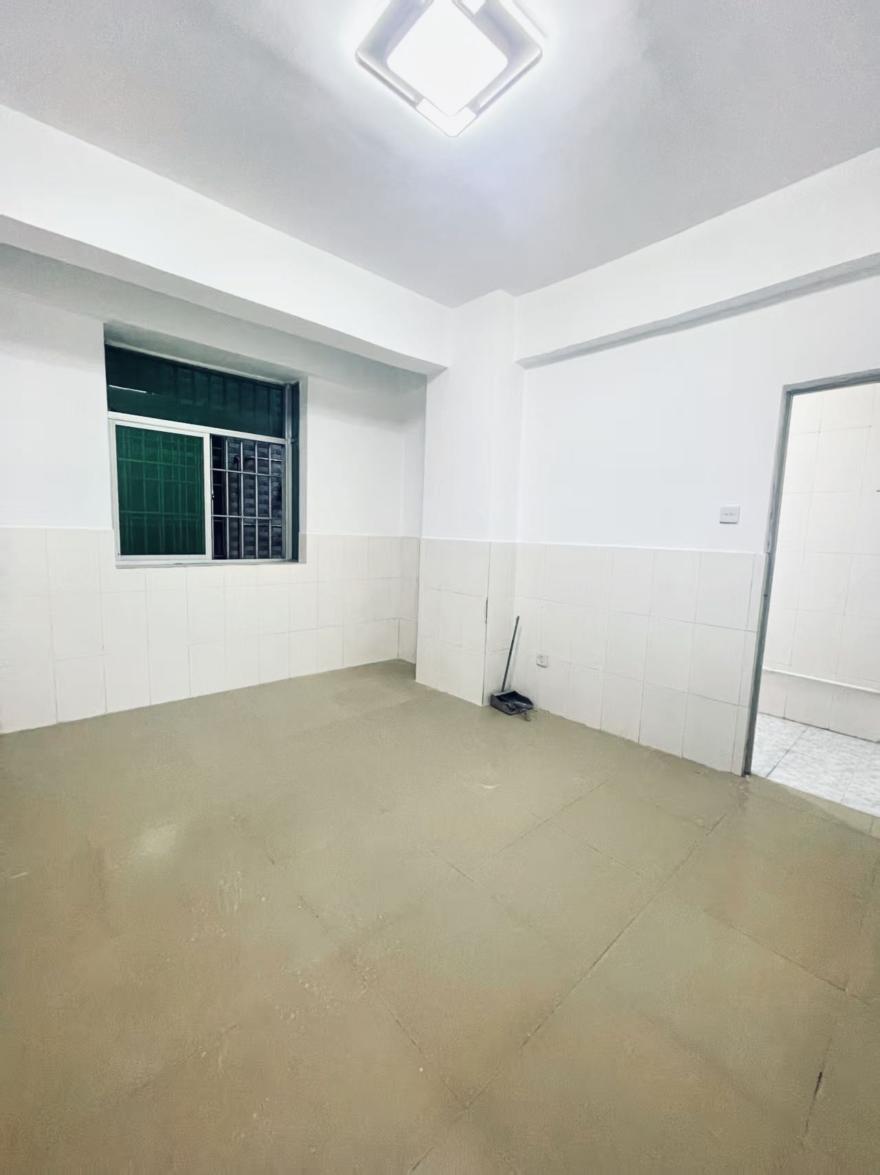cbd681be7aad49b439475b59667238e6.jpg