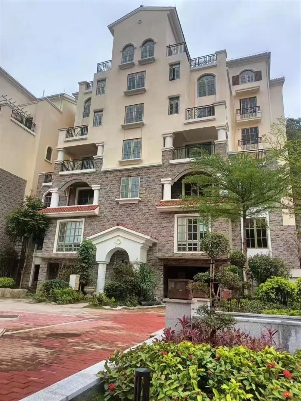 1746158322148062.jpg 7b1556bbe0f814d5d26131d78abc6ff.jpg